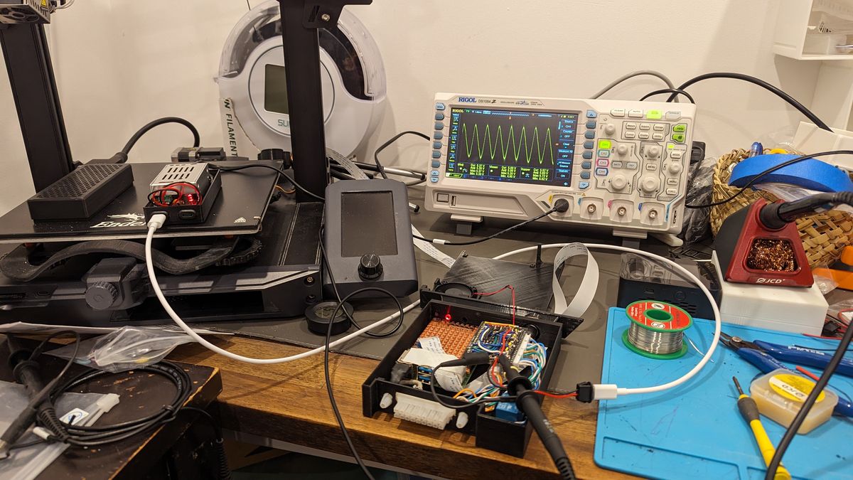 Electronics, image 3